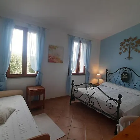 Sa Ruscitta לינה וארוחת בוקר SantʼAntìoco