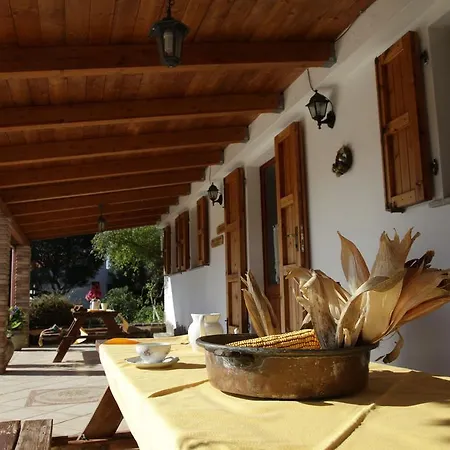 Sa Ruscitta לינה וארוחת בוקר