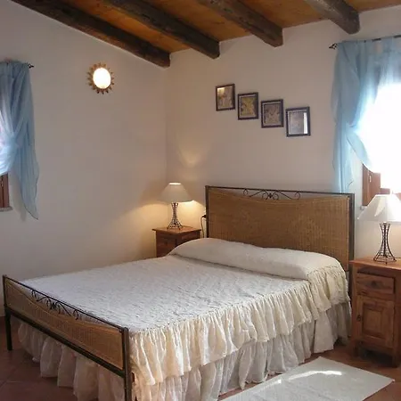 Sa Ruscitta Bed & Breakfast *