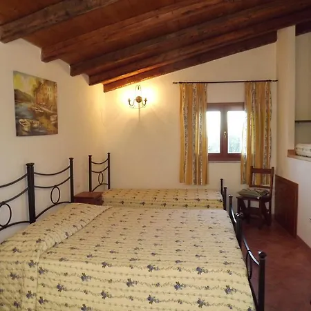 Sa Ruscitta לינה וארוחת בוקר